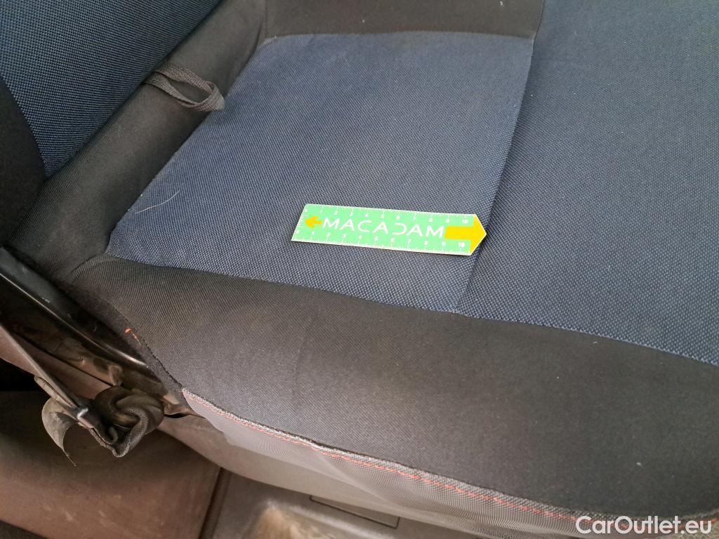  Renault  Master  Fourgon L2H2 3 5 Grand Confort dCi 130CV BVM6 E6 #106