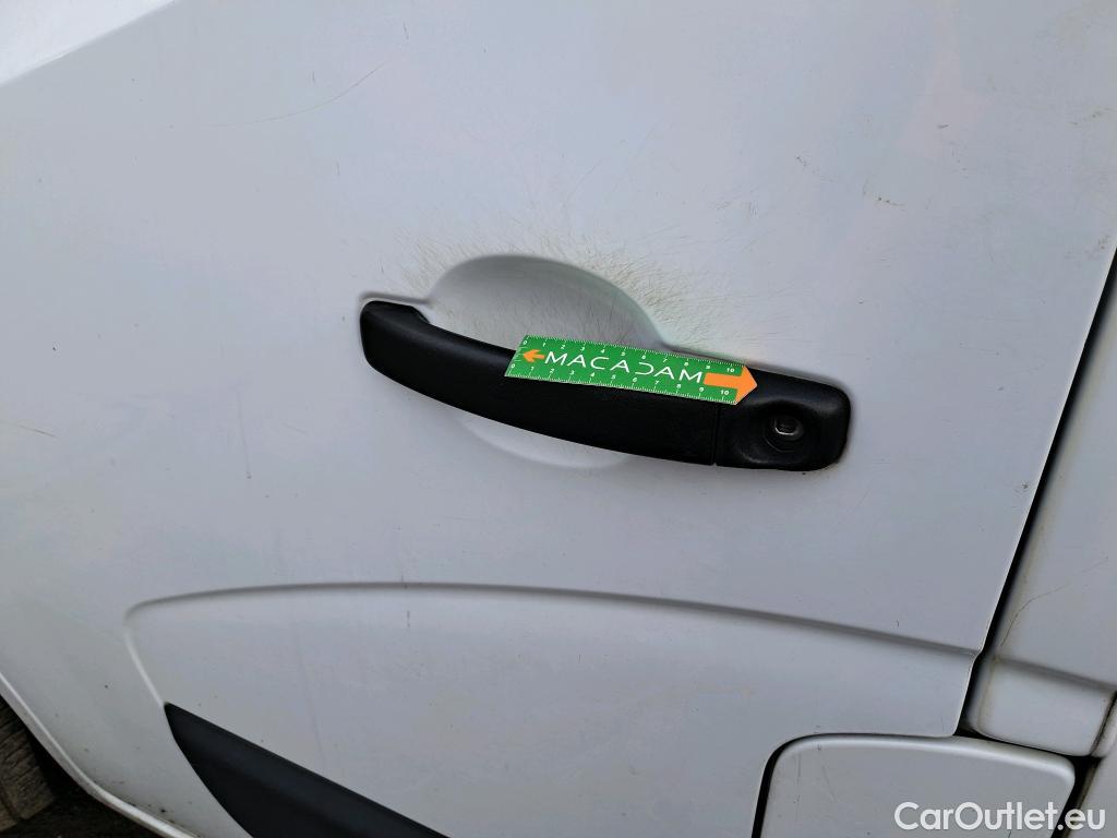  Renault  Master  III Fourgon L3H2 3 5 Grand Confort dCi 145CV BVM6 E6 #15