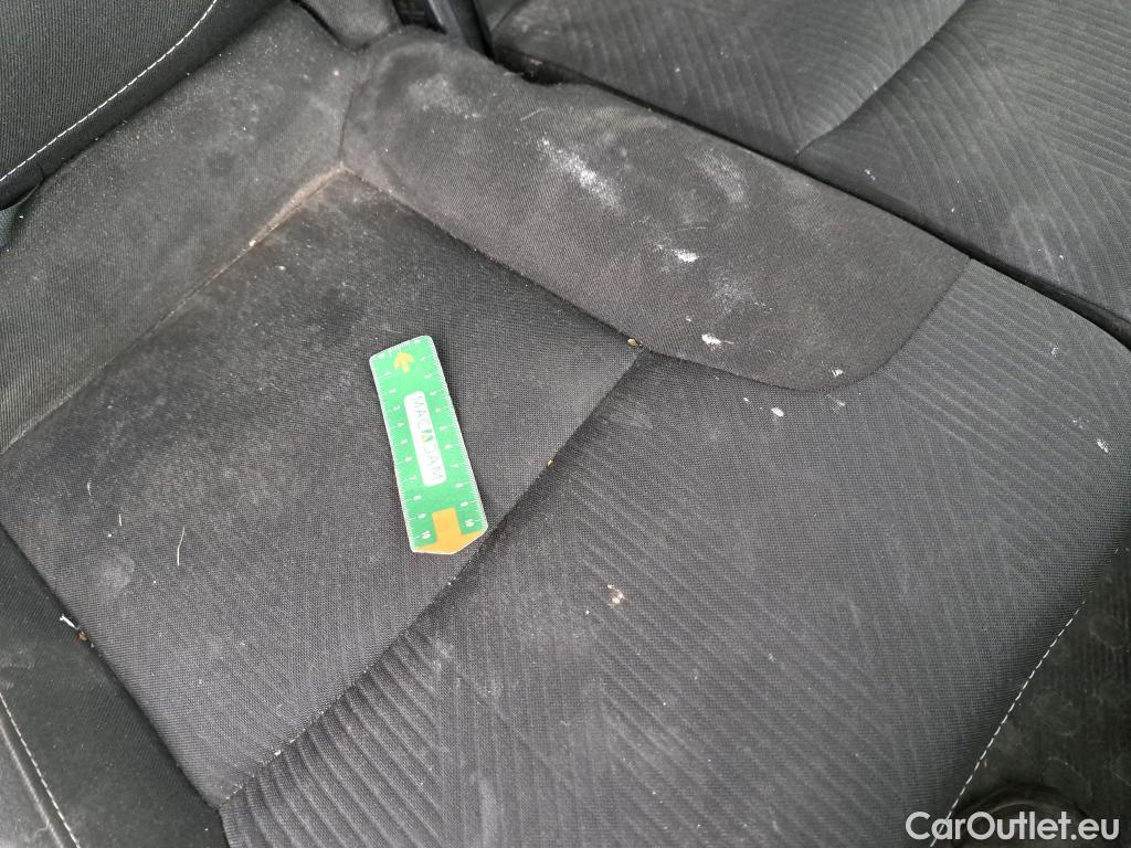  Renault  Trafic  Fourgon L1H1 1200 Confort 1.6 dCi 120CV BVM6 E6dT #45