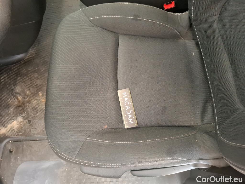  Renault  Trafic  III Fourgon L1H1 1200 Confort 1.6 dCi 120CV BVM6 E6dT #35