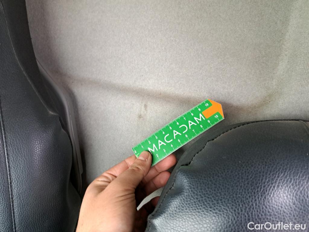  Renault  Master  III Fourgon L3H2 3 5 Grand Confort dCi 145CV BVM6 E6 #35