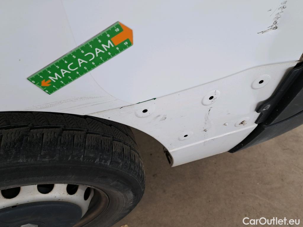  Renault  Master  Fourgon L2H2 3 5 Grand Confort dCi 130CV BVM6 E6 #88