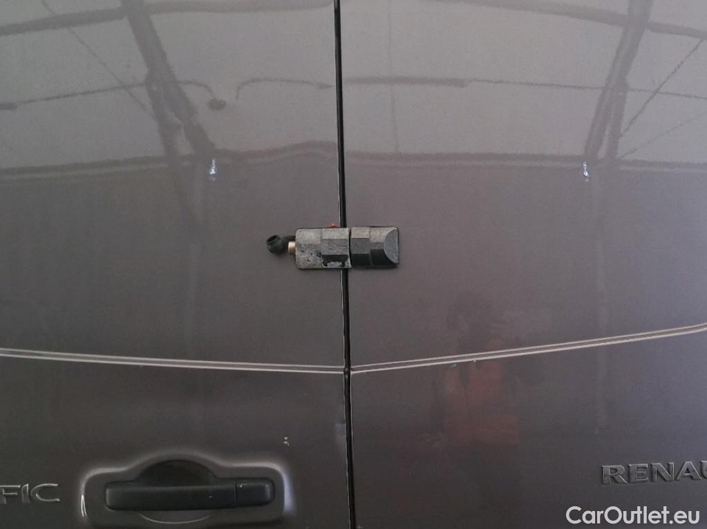  Renault  Trafic  Fourgon L1H1 1200 Confort 1.6 dCi 120CV BVM6 E6dT #50