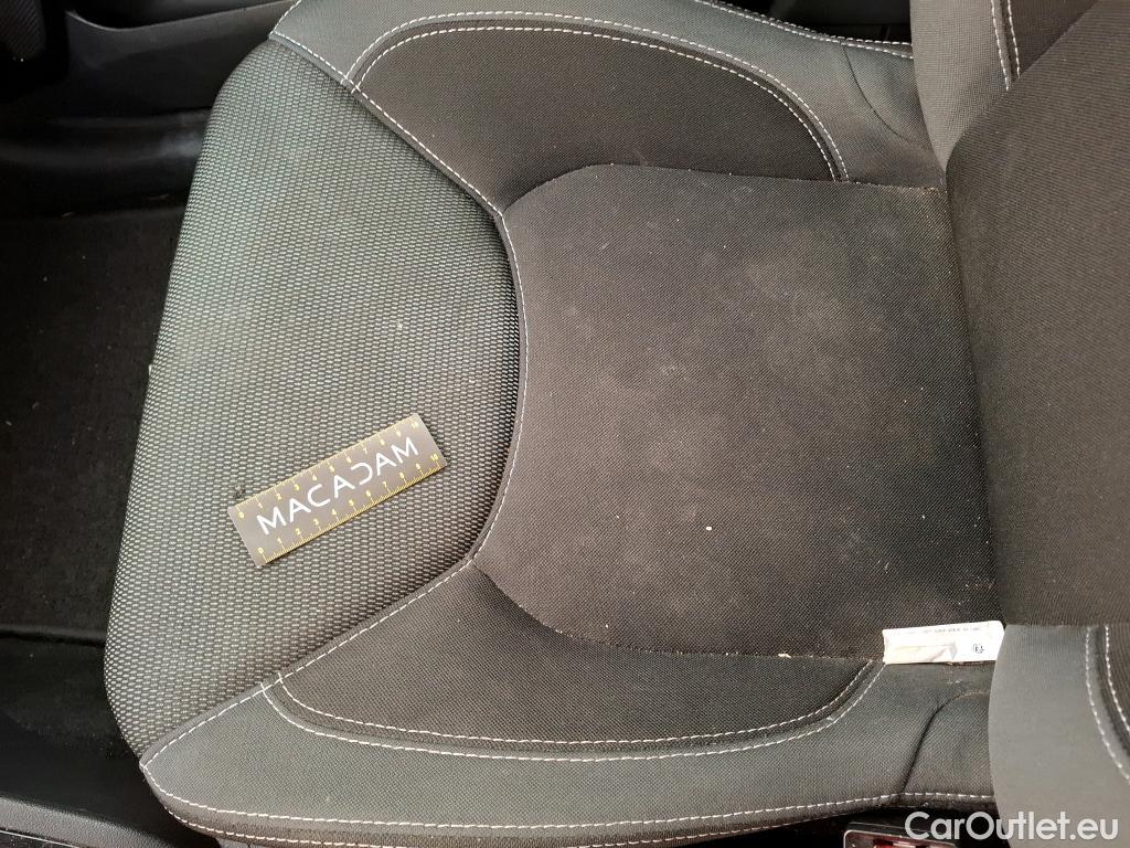  Renault  Clio  IV Air MediaNav 1.5 dCi 75CV BVM5 E6 #10