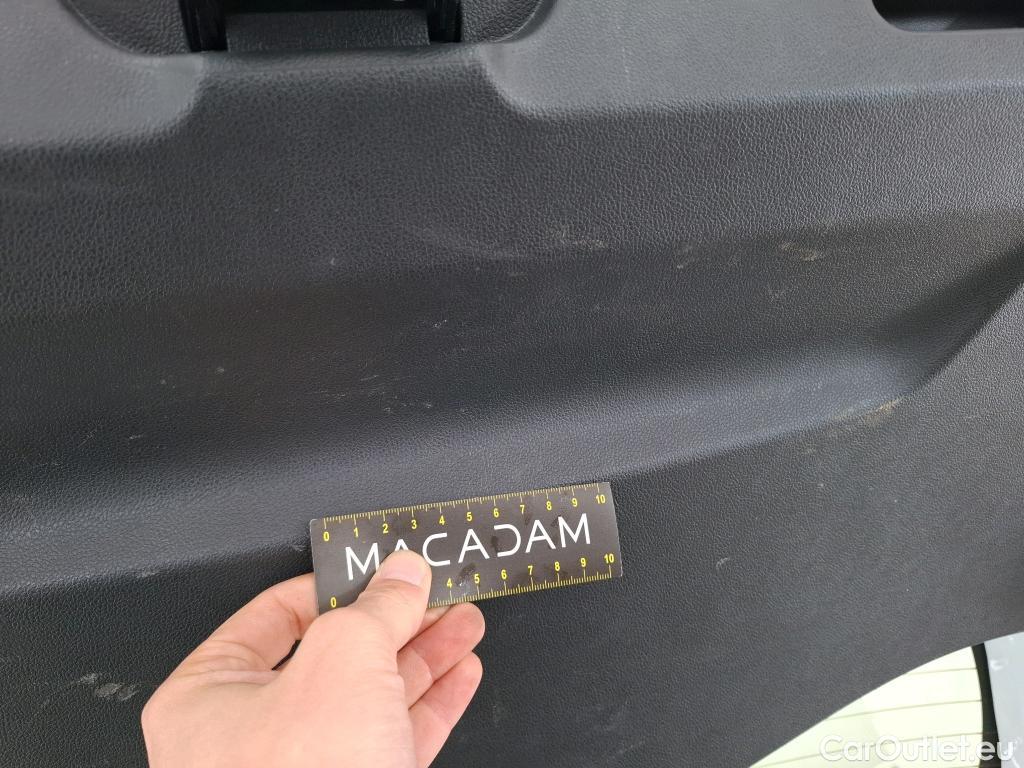  Renault  Clio  IV Air MediaNav 1.5 dCi 75CV BVM5 E6 #15