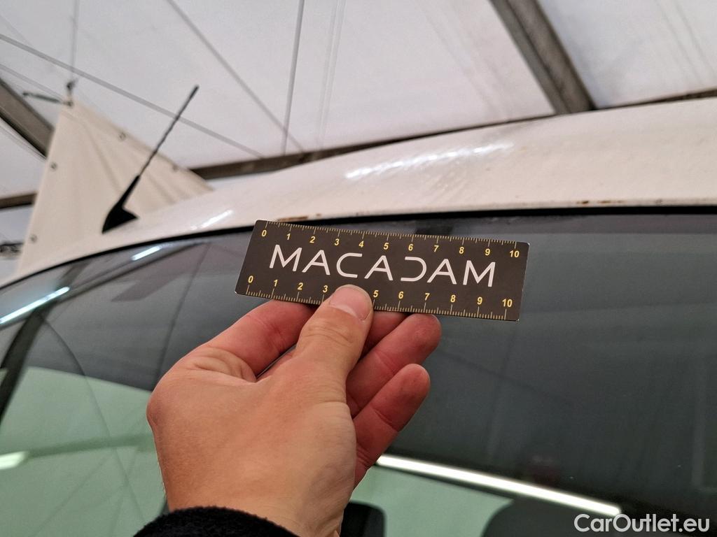  Renault  Master  III Fourgon L2H2 3 5 Grand Confort dCi 130CV BVM6 7 Sieges E6 #21