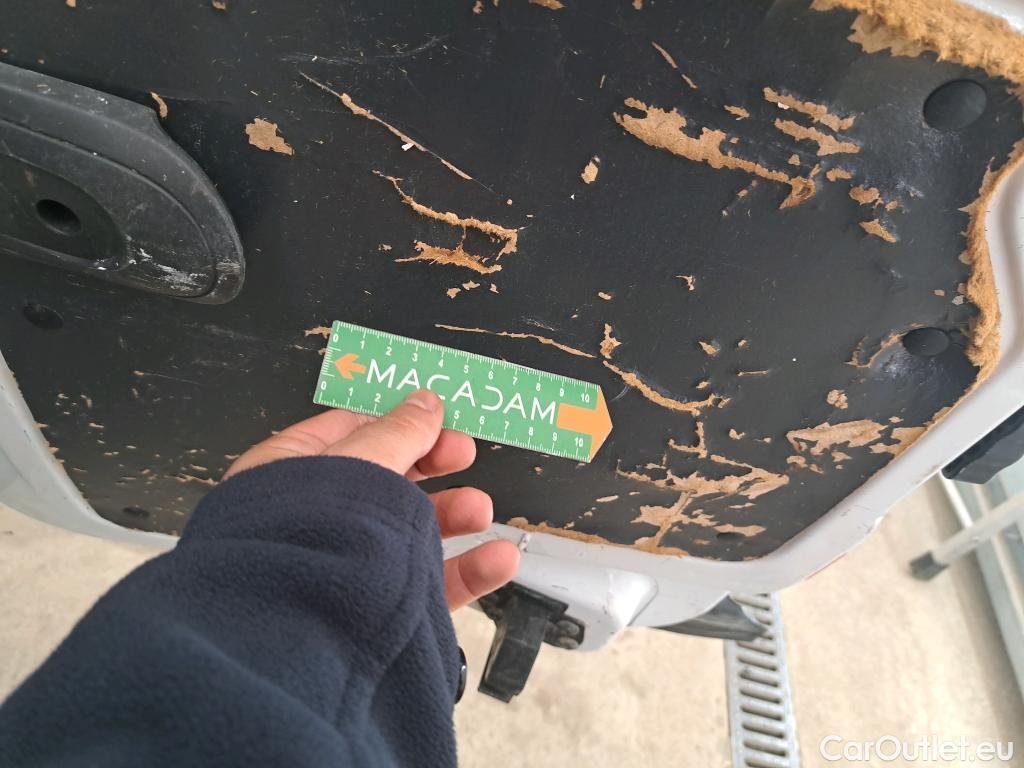  Renault  Kangoo  Express Maxi Extra (Série Spéciale) - Cab. Appr. 1.5 dCi 90CV BVM5 E6 #22