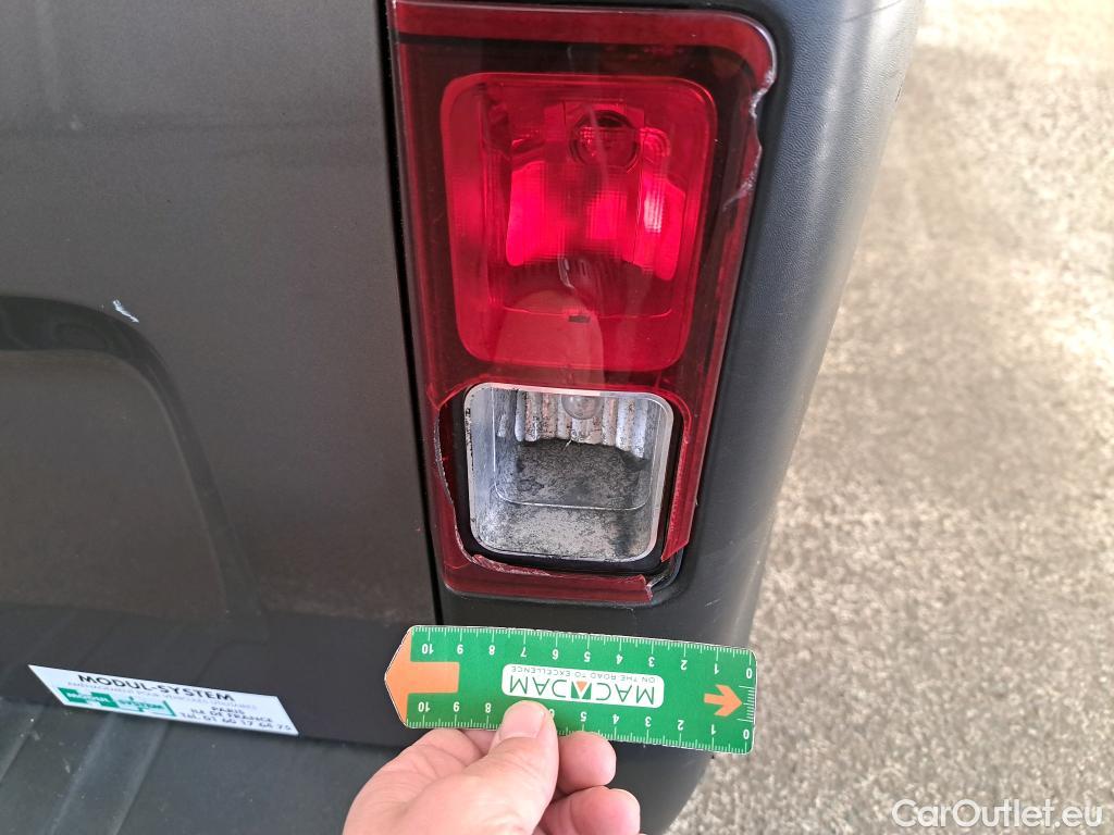  Renault  Trafic  Fourgon L1H1 1200 Confort 1.6 dCi 120CV BVM6 E6dT #64