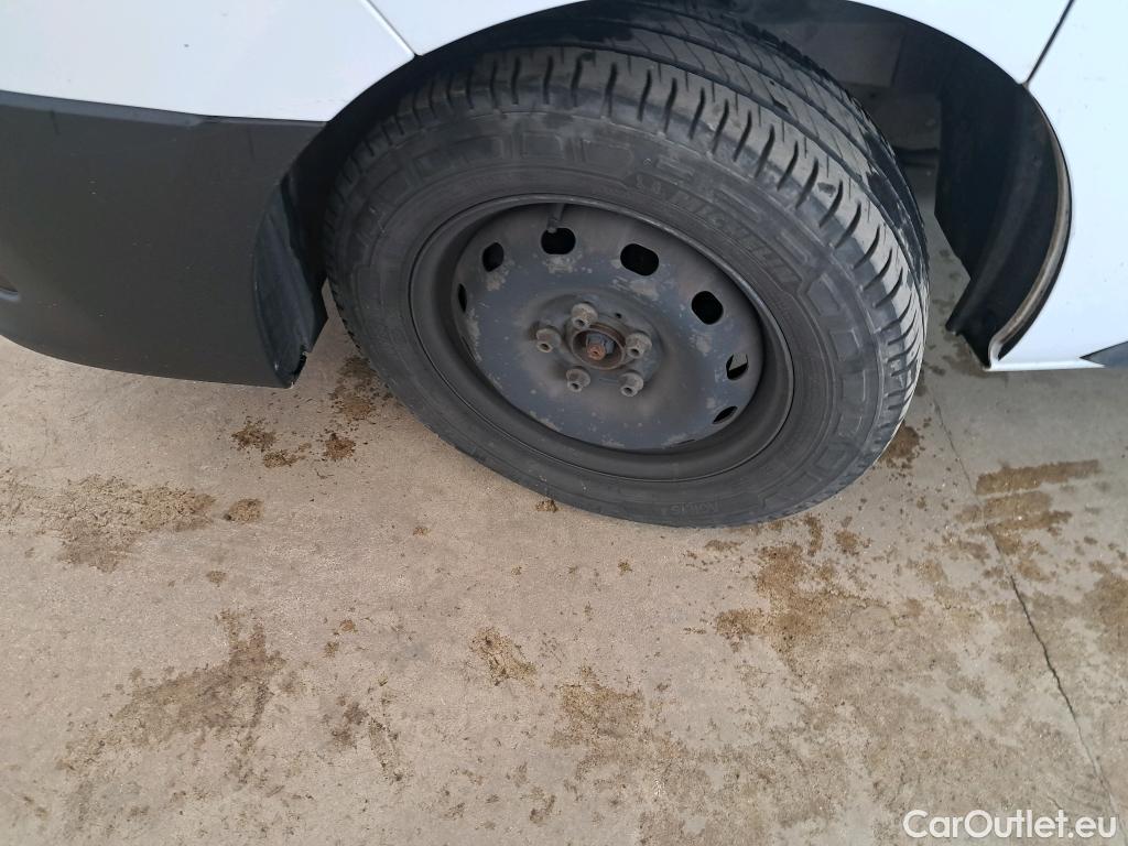  Renault  Trafic  Furgon Grand Confort L1H1 1000 1.6 dCi 120CV BVM6 E6 #13