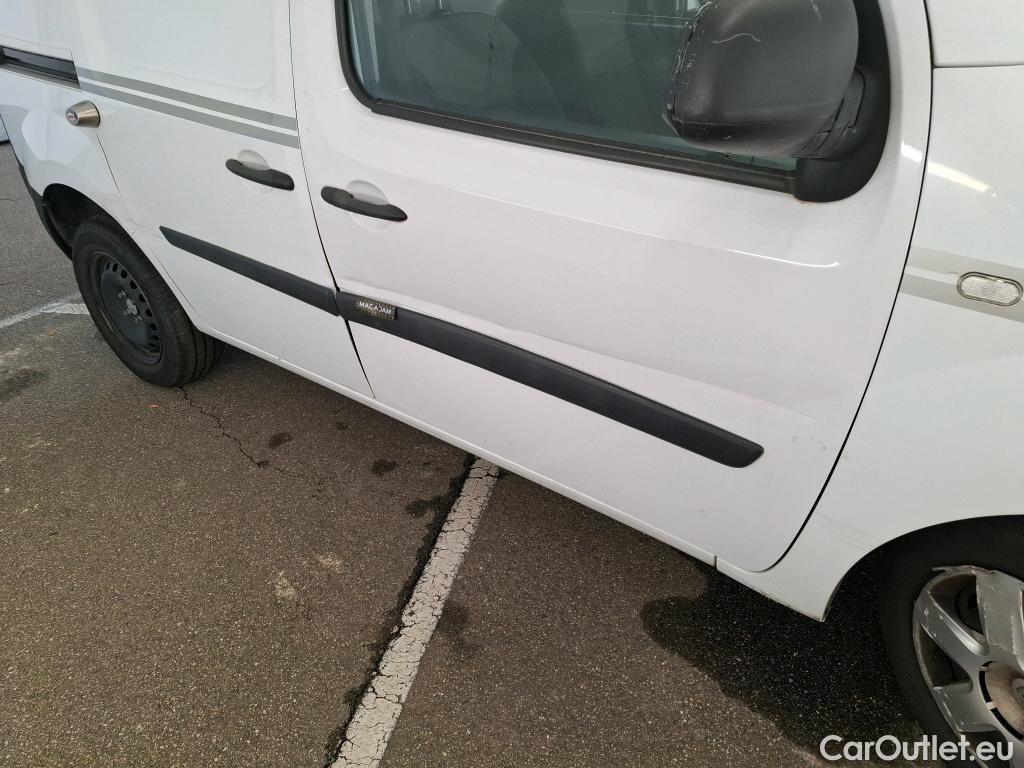  Renault  Kangoo  Express Extra (Série Spéciale) 1.5 dCi 75CV BVM5 E6 #32