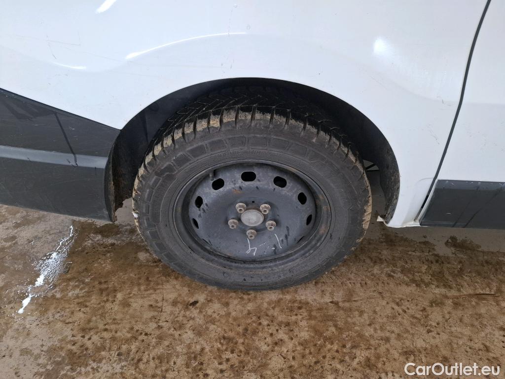  Renault  Trafic  III Fourgon L1H1 1200 Confort 1.6 dCi 120CV BVM6 E6dT #32