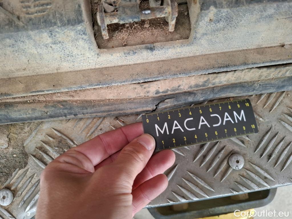  Renault  Master  III Fourgon L2H2 3 5 Grand Confort dCi 130CV BVM6 7 Sieges E6 #28