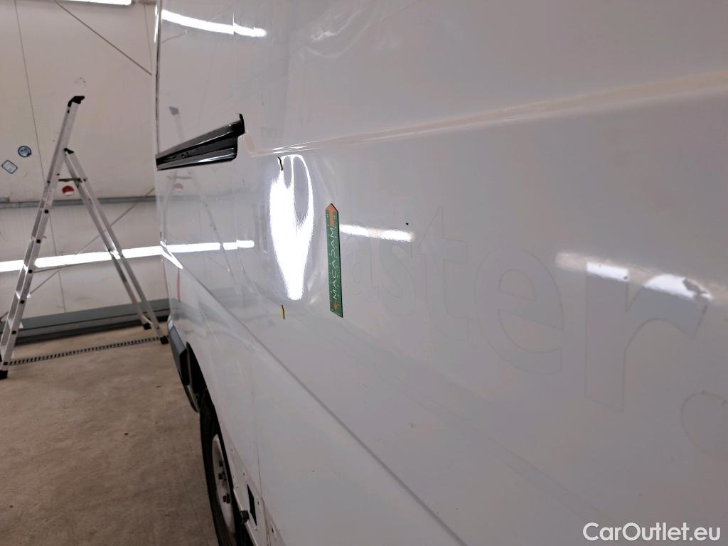  Renault  Master  Fourgon L2H2 3 5 Grand Confort dCi 130CV BVM6 E6 #27