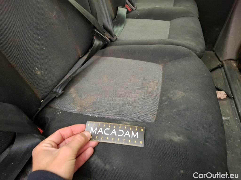  Renault  Master  III Fourgon L2H2 3 5 Grand Confort dCi 130CV BVM6 7 Sieges E6 #55