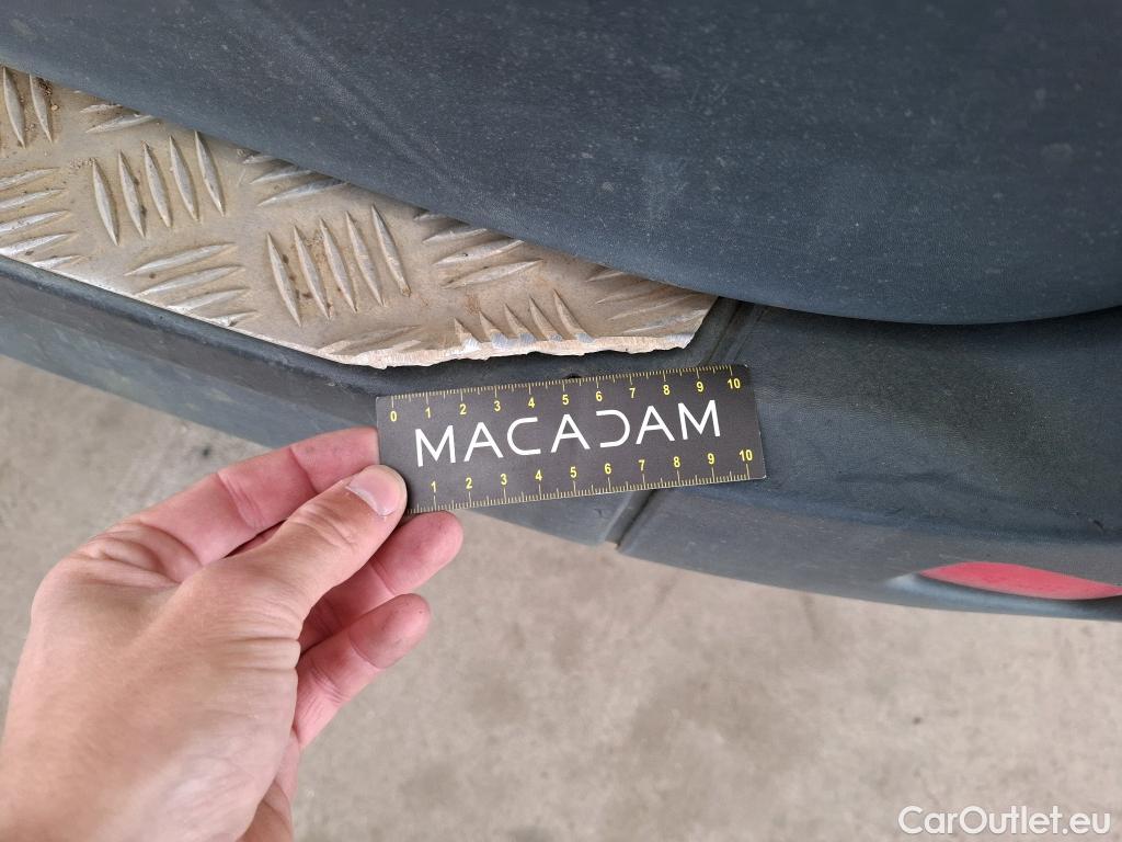  Renault  Master  III Fourgon L2H2 3 5 Grand Confort dCi 130CV BVM6 7 Sieges E6 #25