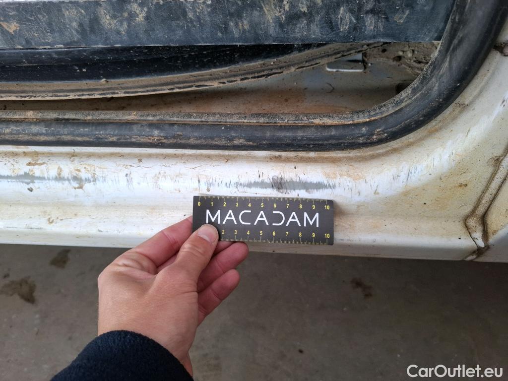  Renault  Master  III Fourgon L2H2 3 5 Grand Confort dCi 130CV BVM6 7 Sieges E6 #34