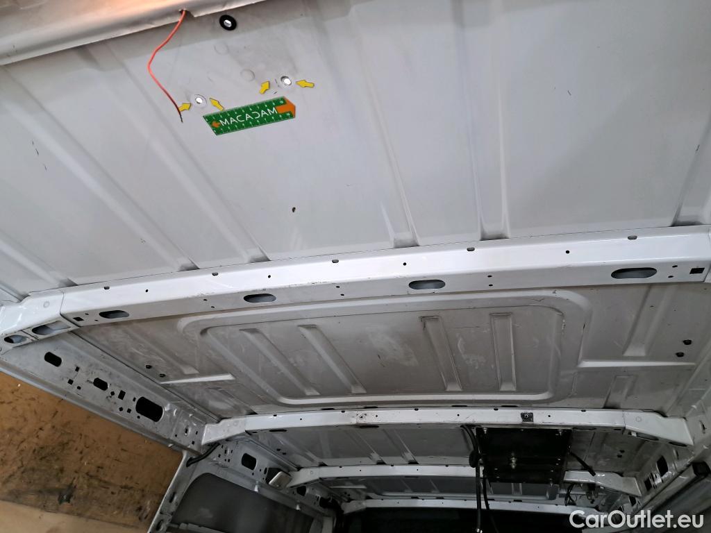  Renault  Master  Fourgon L2H2 3 5 Grand Confort dCi 130CV BVM6 E6 #17