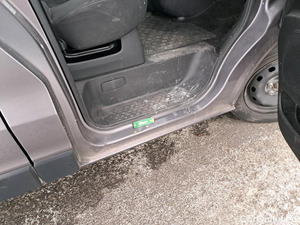  Renault  Trafic  Fourgon L1H1 1200 Confort 1.6 dCi 120CV BVM6 E6dT #72