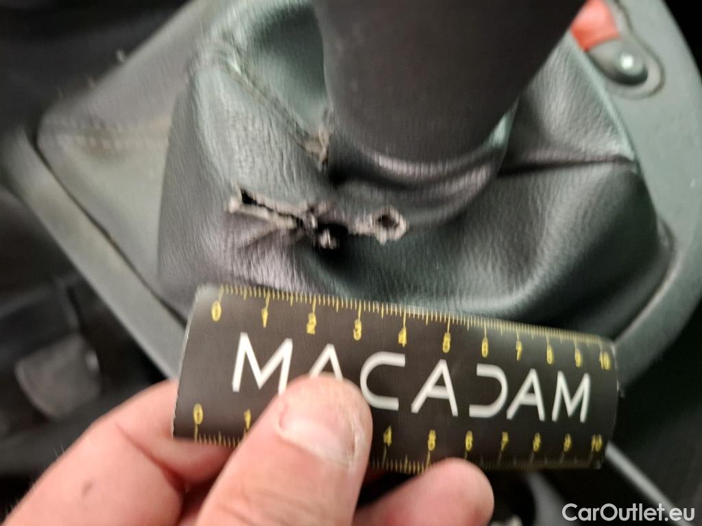  Renault  Kangoo  Express Extra (Série Spéciale) 1.5 dCi 75CV BVM5 E6 #47