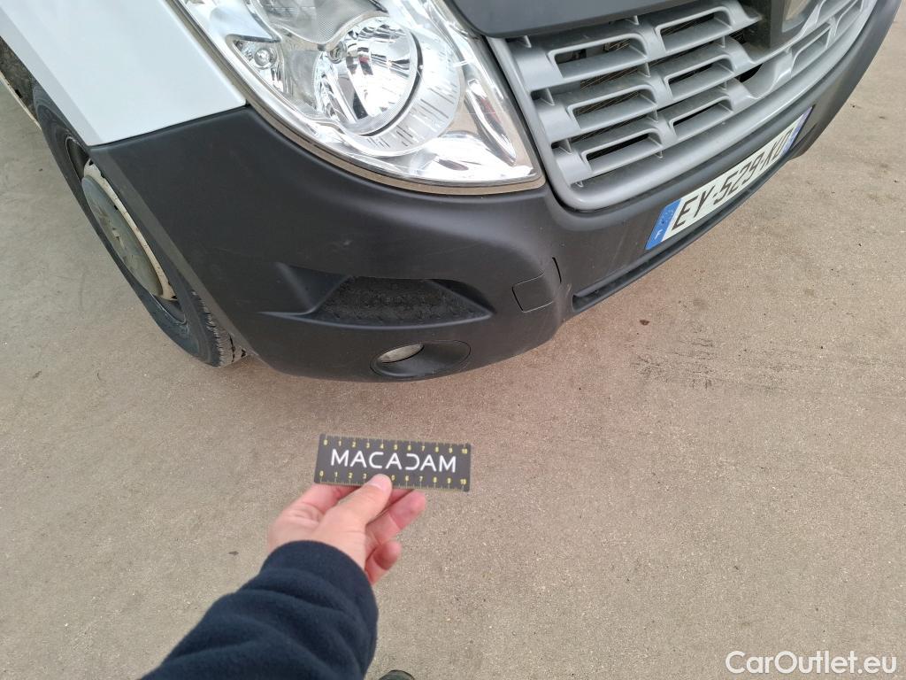  Renault  Master  III Fourgon L2H2 3 5 Grand Confort dCi 130CV BVM6 7 Sieges E6 #47