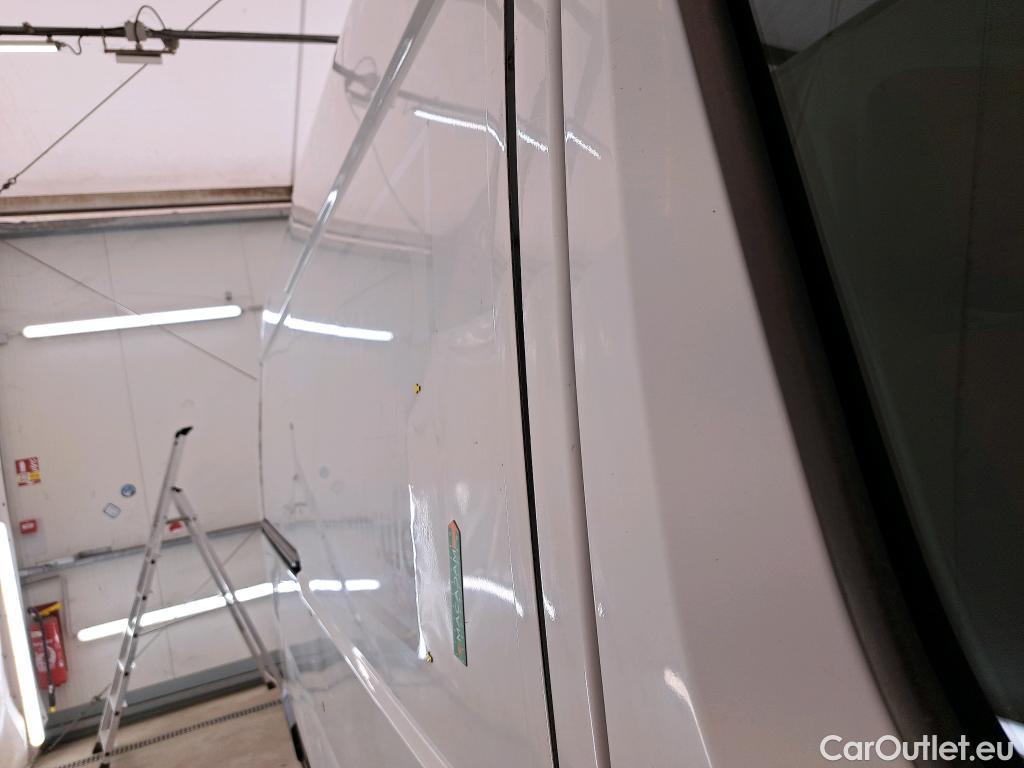  Renault  Master  Fourgon L2H2 3 5 Grand Confort dCi 130CV BVM6 E6 #25