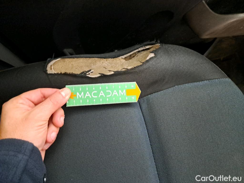  Renault  Master  Fourgon L2H2 3 5 Grand Confort dCi 130CV BVM6 E6 #31