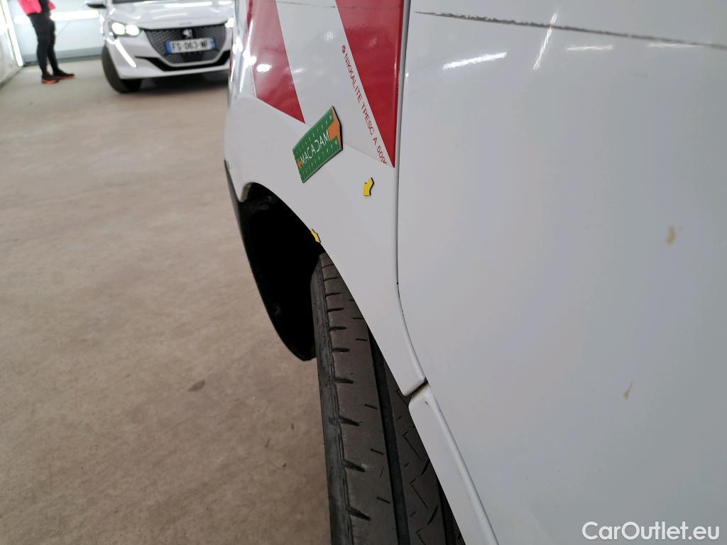  Renault  Master  Fourgon L2H2 3 5 Grand Confort dCi 130CV BVM6 E6 #43