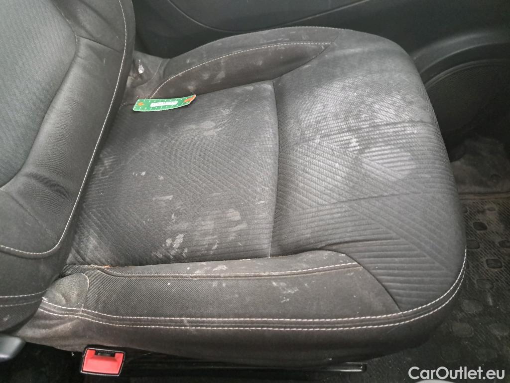  Renault  Trafic  Fourgon L1H1 1200 Confort 1.6 dCi 120CV BVM6 E6dT #34