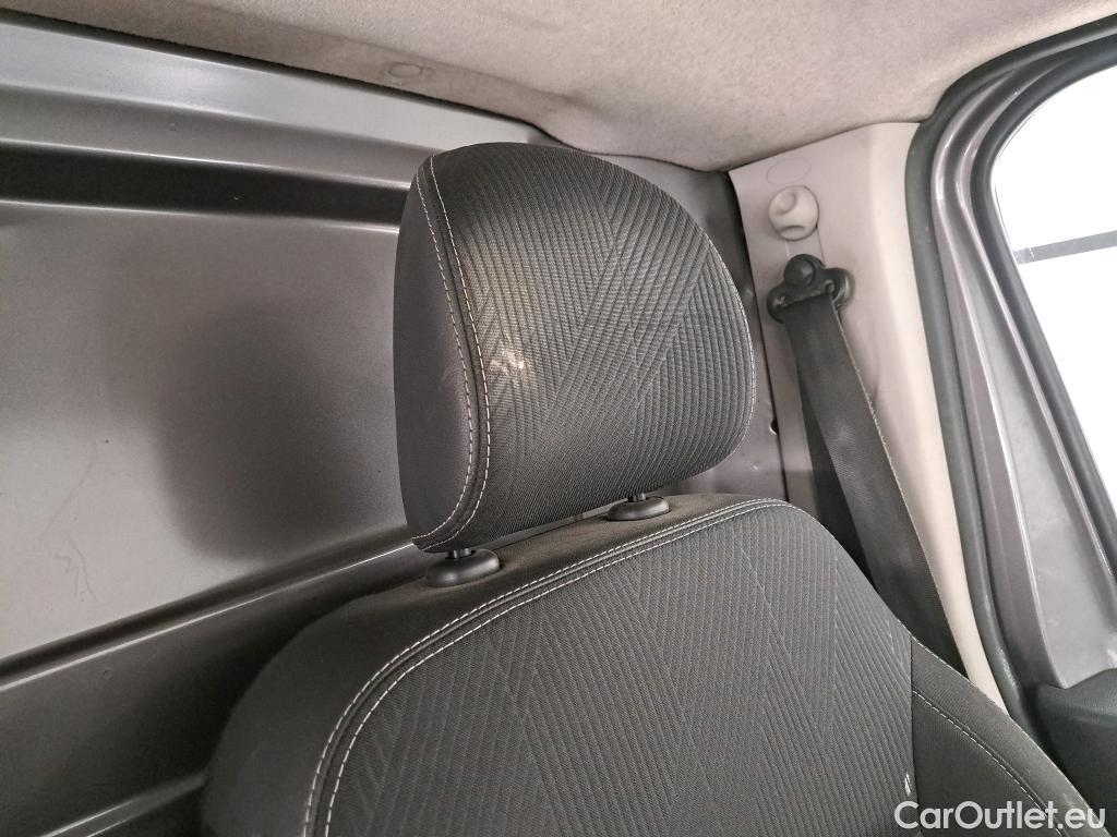  Renault  Trafic  Fourgon L1H1 1200 Confort 1.6 dCi 120CV BVM6 E6dT #49