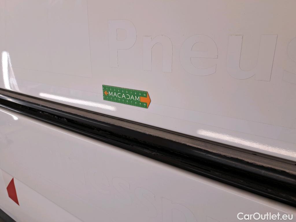  Renault  Master  Fourgon L2H2 3 5 Grand Confort dCi 130CV BVM6 E6 #104