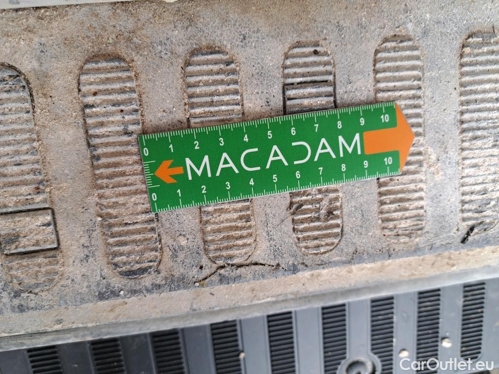  Renault  Master  III Fourgon L3H2 3 5 Grand Confort dCi 145CV BVM6 E6 #29