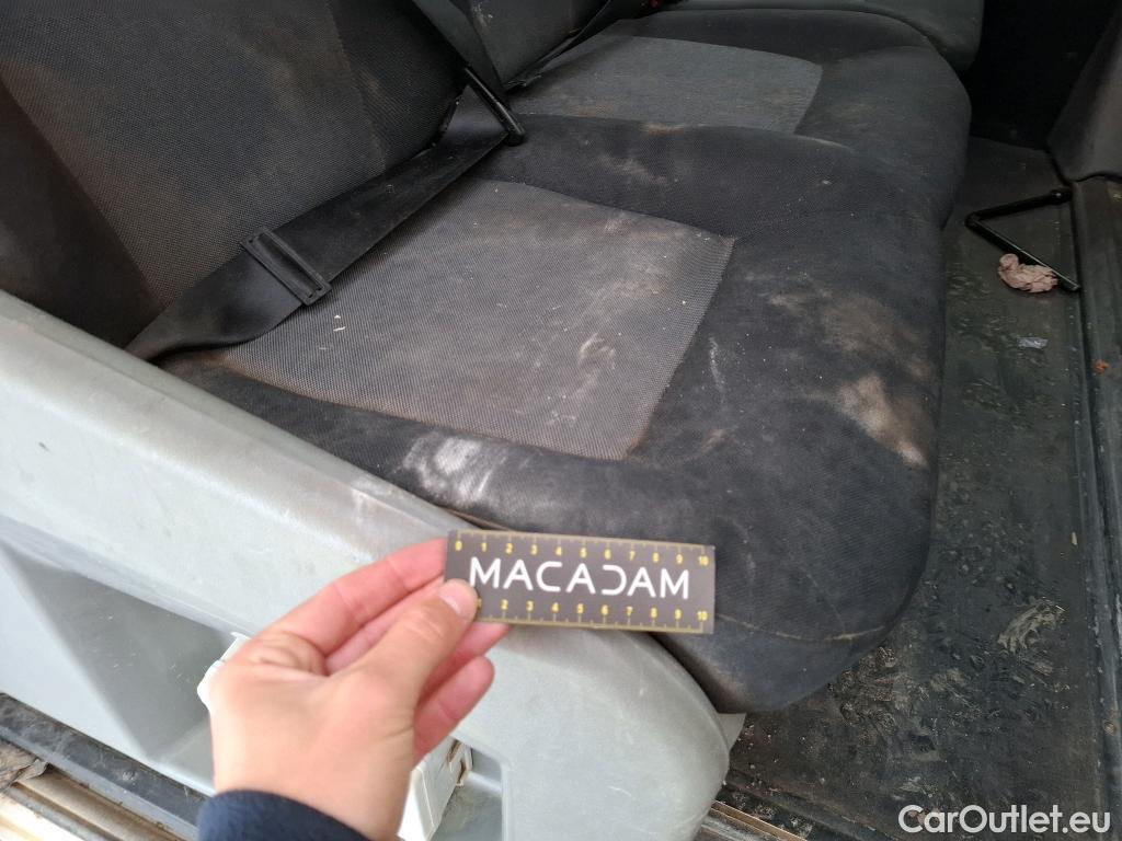  Renault  Master  III Fourgon L2H2 3 5 Grand Confort dCi 130CV BVM6 7 Sieges E6 #53