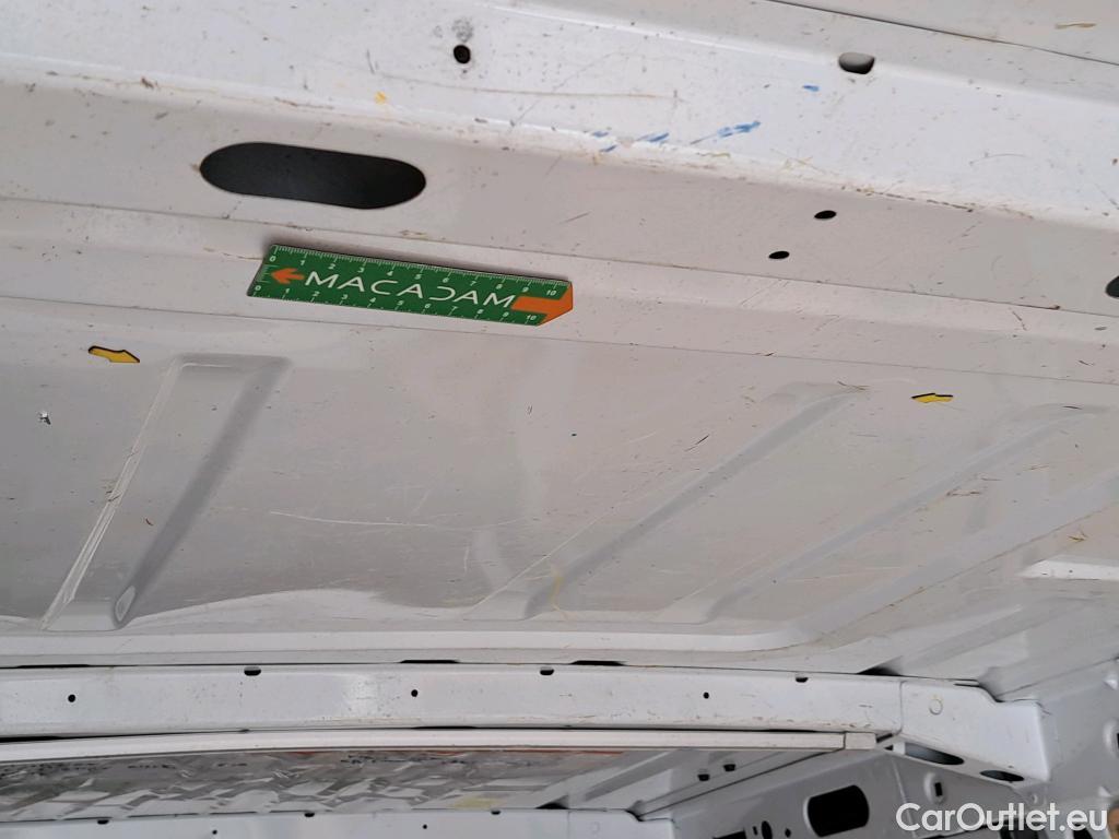  Renault  Master  III Fourgon L3H2 3 5 Grand Confort dCi 145CV BVM6 E6 #3