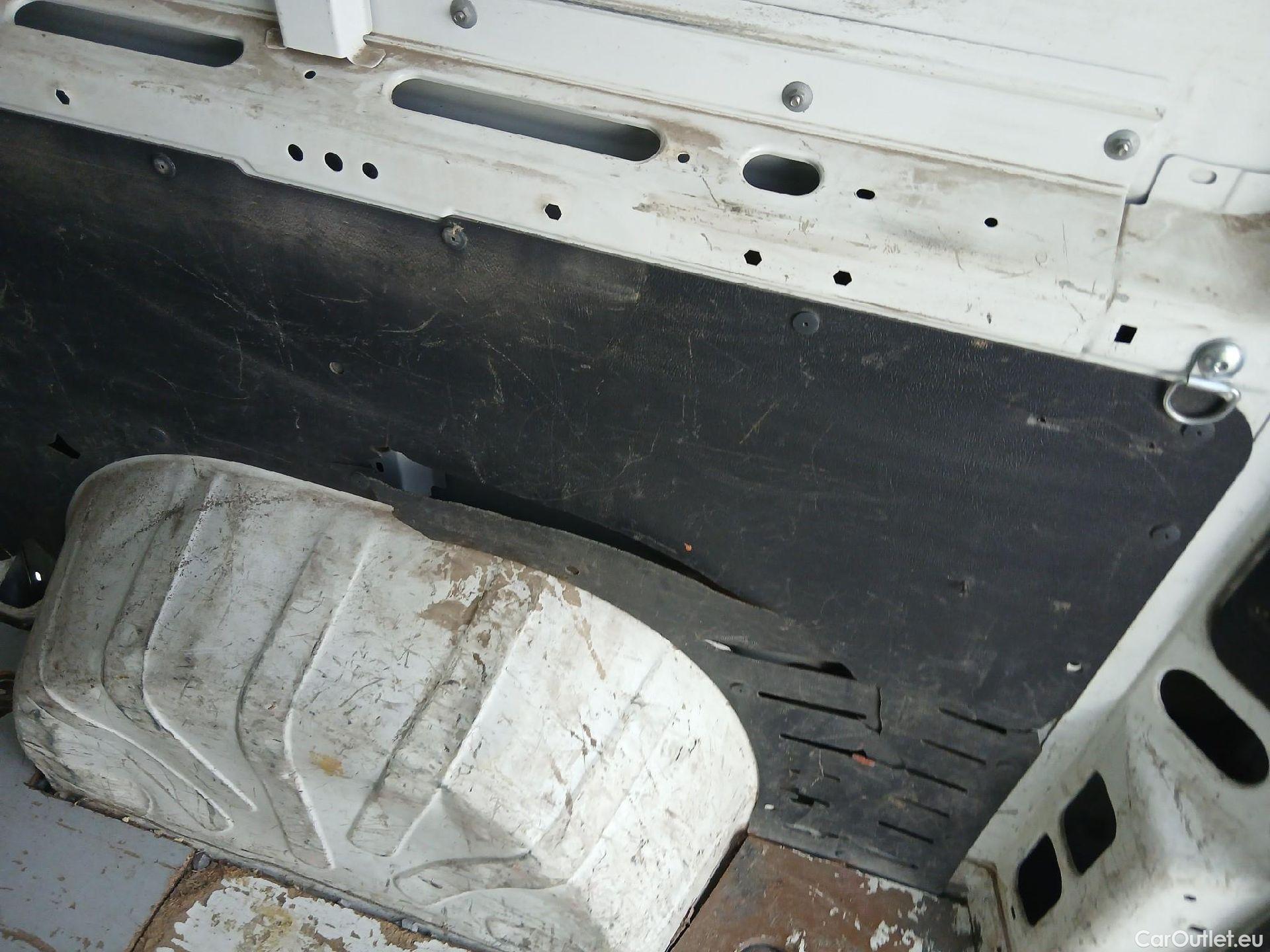  Citroen  Jumper CITROEN  / 2014 / 4P / furgón BlueHDi 96KW (130CV) Furgón 35L2H2 #14