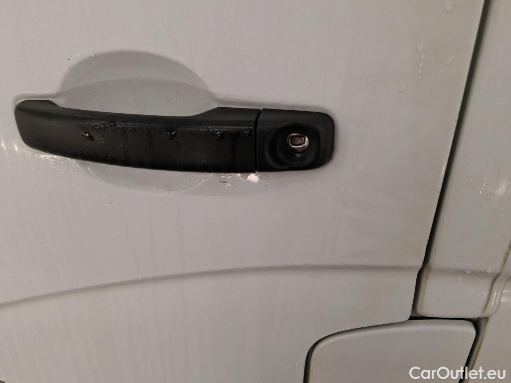  Renault  Master RENAULT  VU 4p Fourgon FG GCf TracF3500 L2H2 Energy dCi135 #21