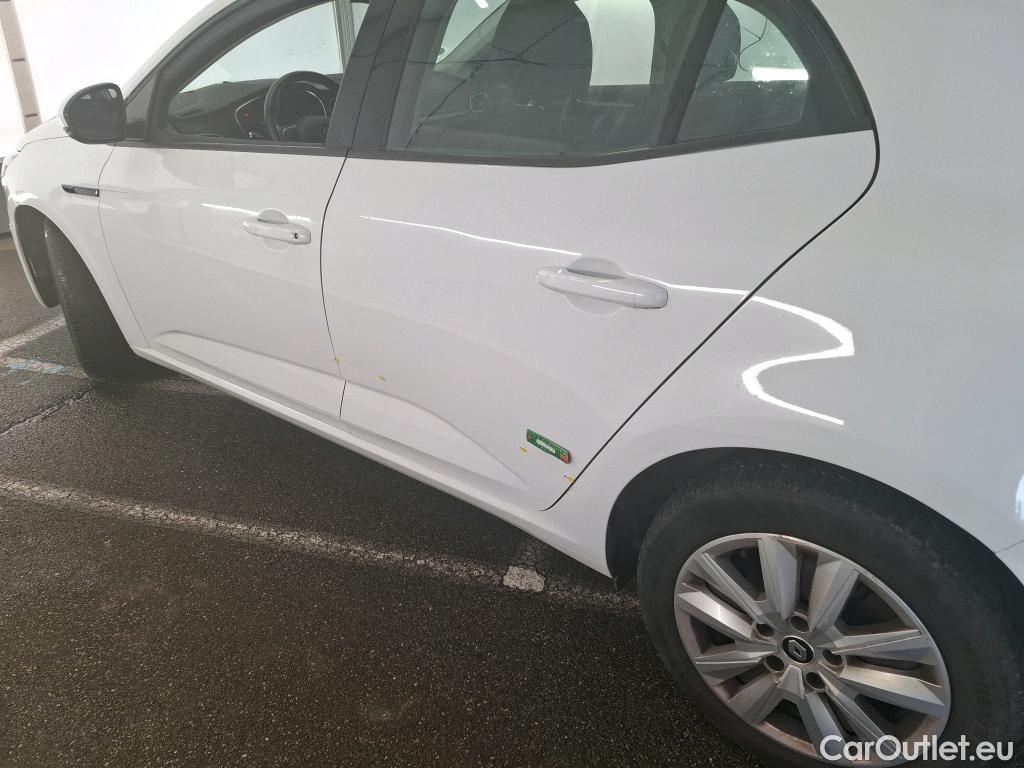  Renault  Megane RENAULT Mégane Société / 2020 / 5P / Berline / VU Air Nav 2P Blue dCi 115 -21B #2