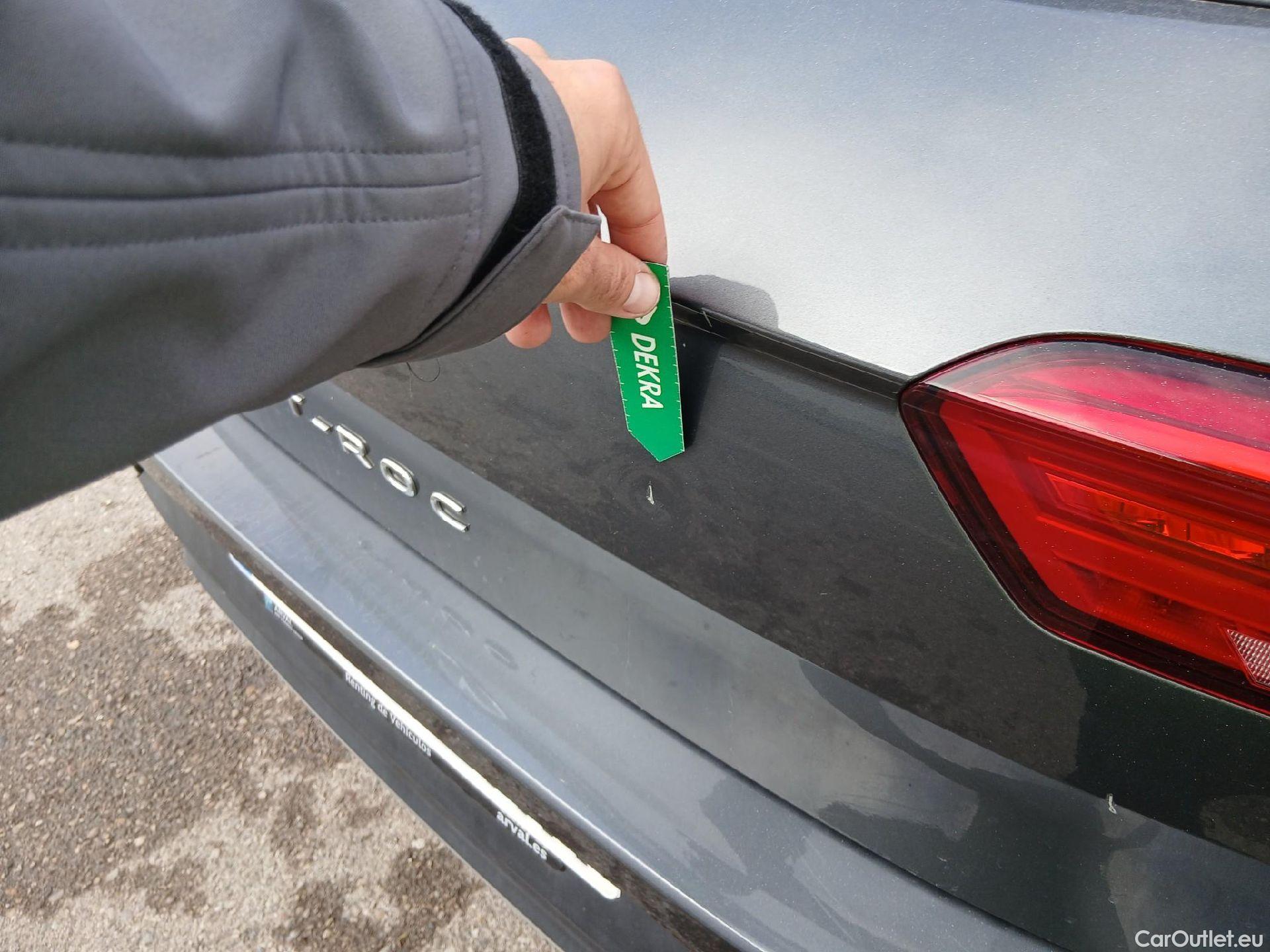  Volkswagen  T-ROC VOLKSWAGEN  / 2017 / 5P / todoterreno Advance 1.0 TSI 81kW (110CV) #15