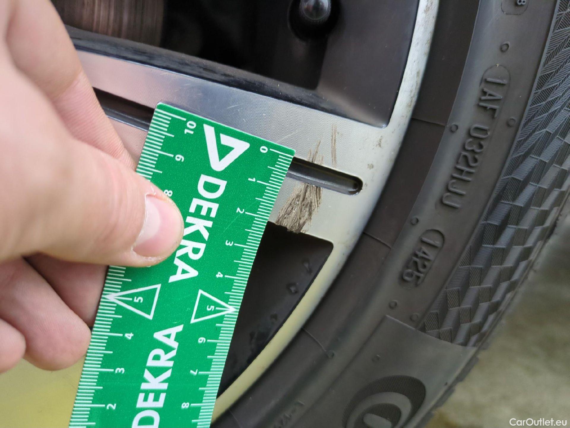  Renault  Captur  5p Crossover Business dCi 90 / TRANSFO VP/VF #19