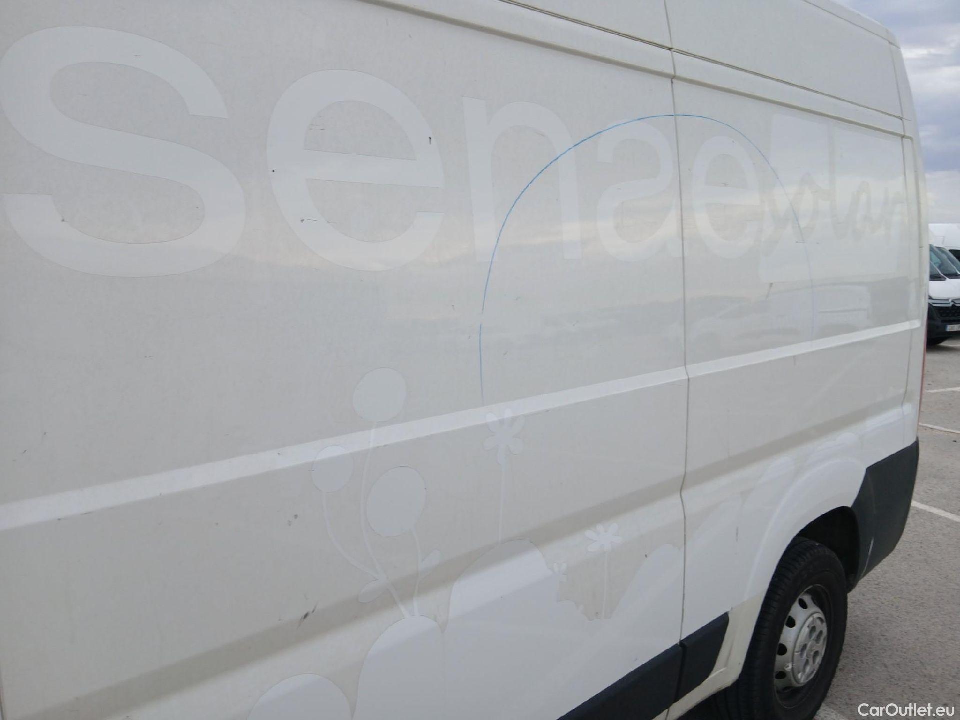  Citroen  Jumper CITROEN  / 2014 / 4P / furgón BlueHDi 96KW (130CV) Furgón 35L2H2 #32