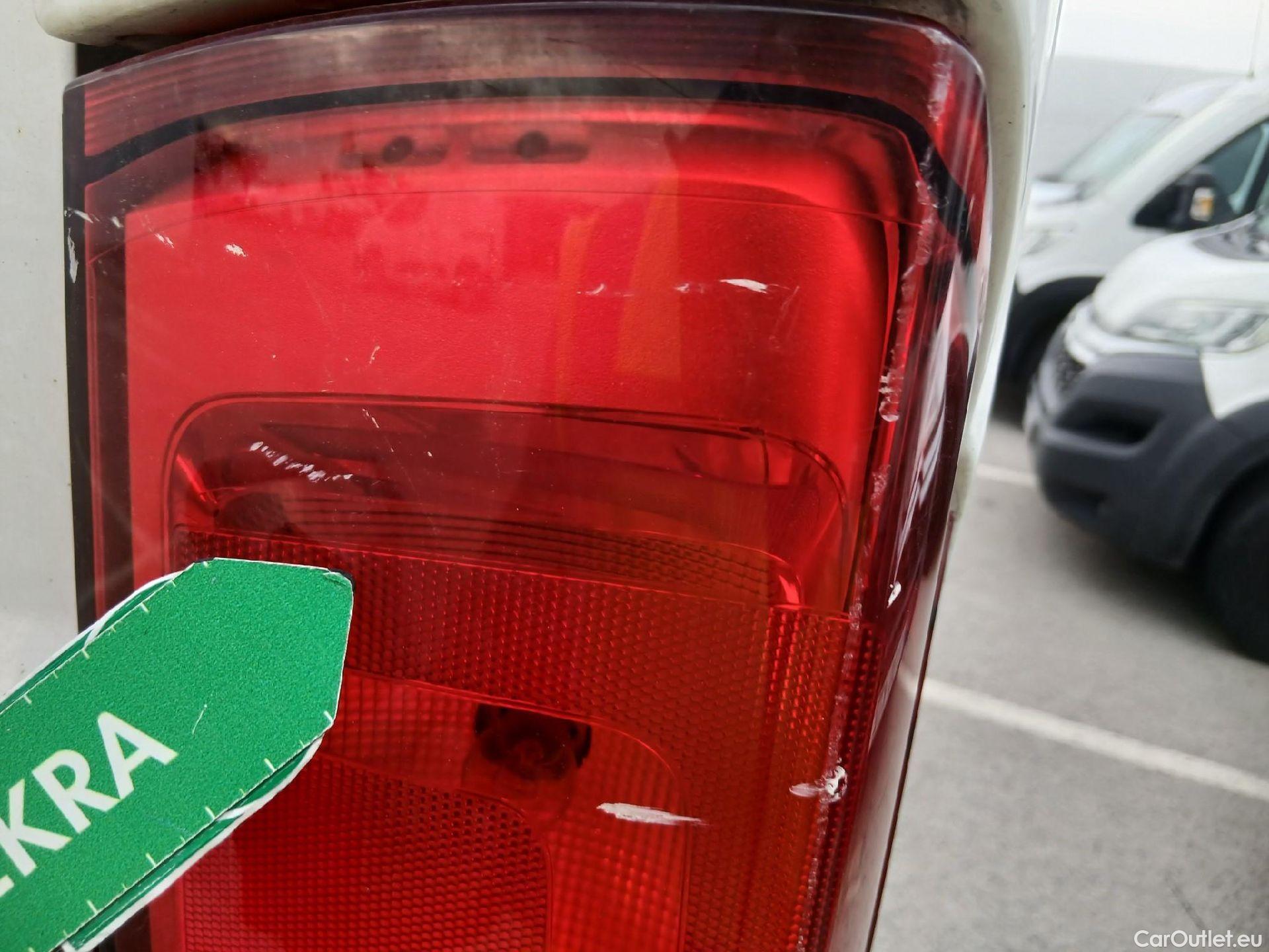  Citroen  Jumper CITROEN  / 2014 / 4P / furgón BlueHDi 96KW (130CV) Furgón 35L2H2 #44