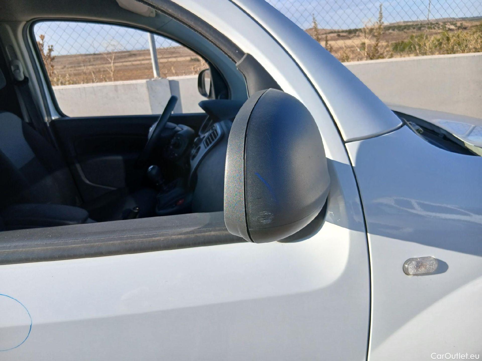  Nissan  NV200 NISSAN NV250 / 2019 / 4P / furgón 2pl 1.5dCi 70 kW (95 CV) L2H1 COMFORT #29