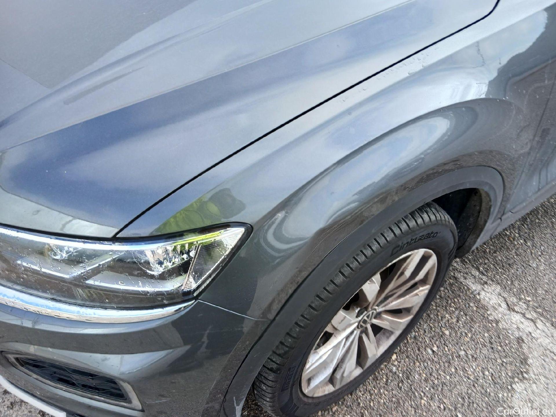  Volkswagen  T-ROC VOLKSWAGEN  / 2017 / 5P / todoterreno Advance 1.0 TSI 81kW (110CV) #4