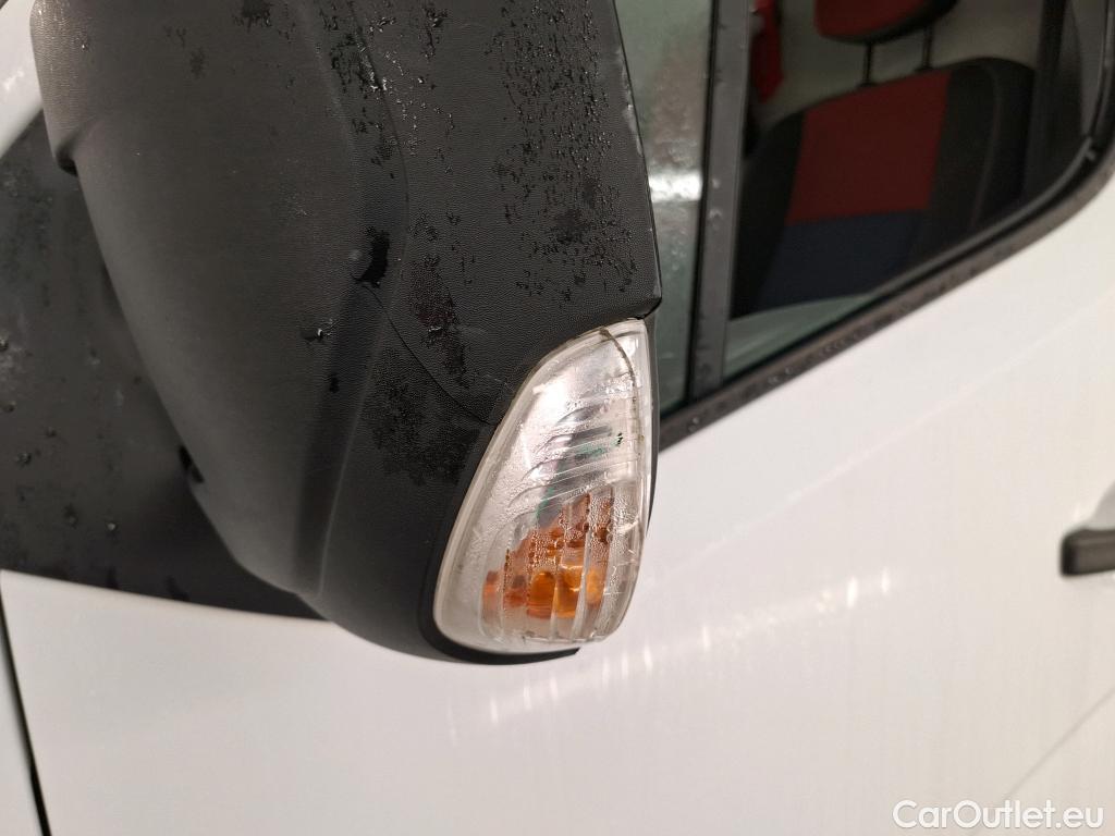  Renault  Master RENAULT  VU 4p Fourgon FG GCf TracF3500 L2H2 Energy dCi135 #23