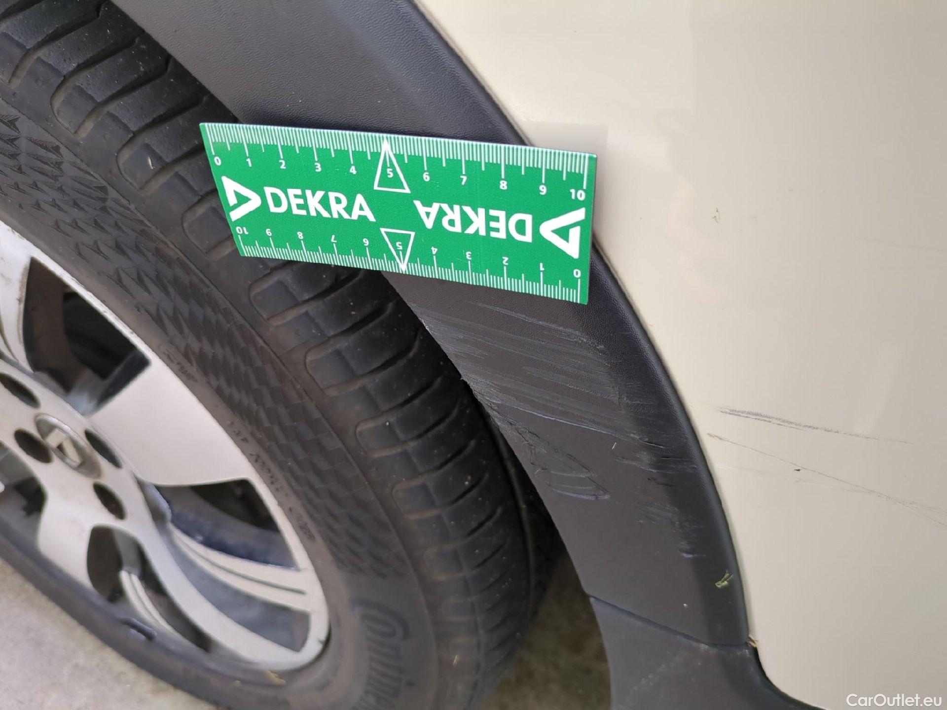  Renault  Captur  5p Crossover Business dCi 90 / TRANSFO VP/VF #37