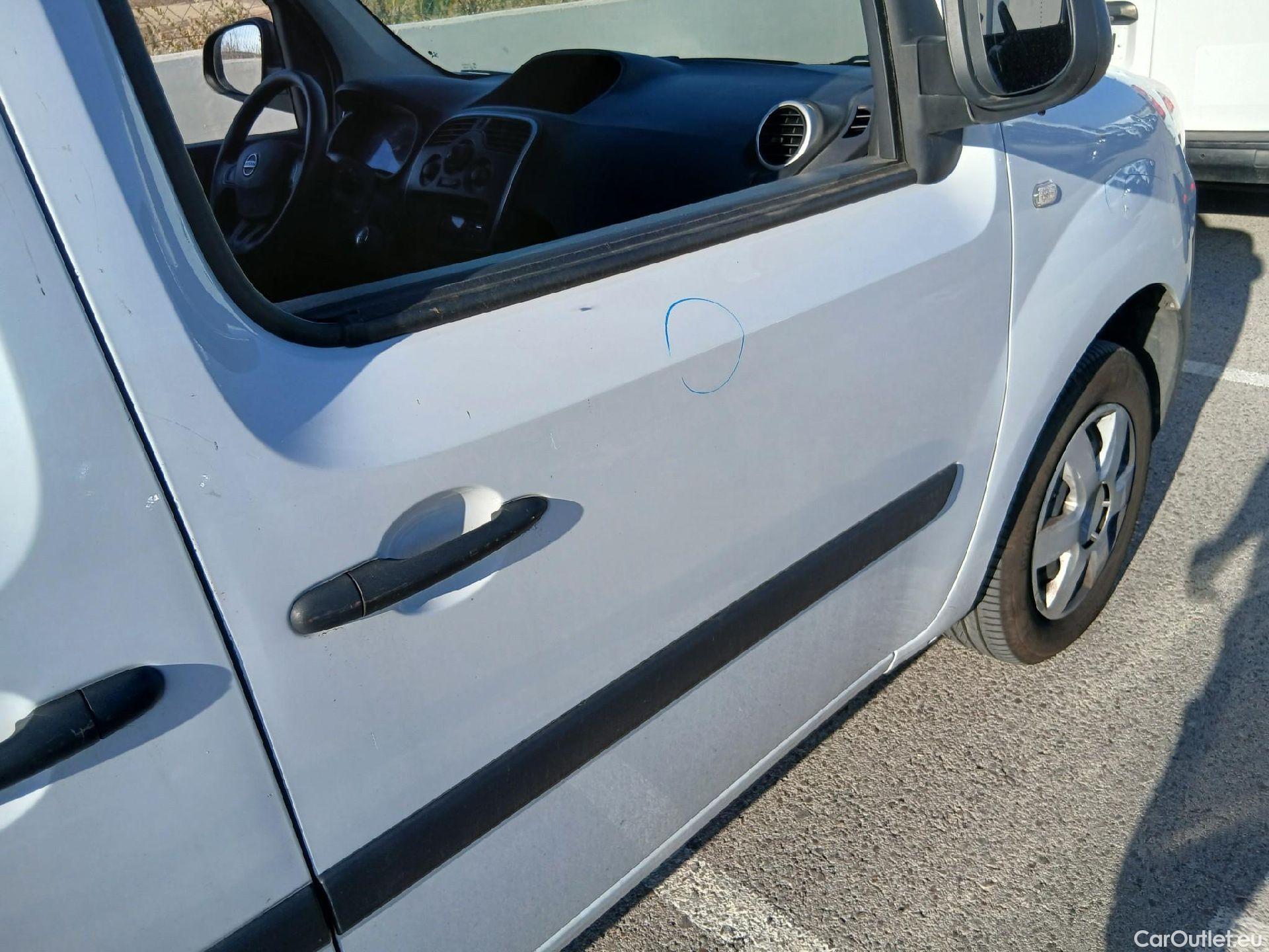  Nissan  NV200 NISSAN NV250 / 2019 / 4P / furgón 2pl 1.5dCi 70 kW (95 CV) L2H1 COMFORT #26