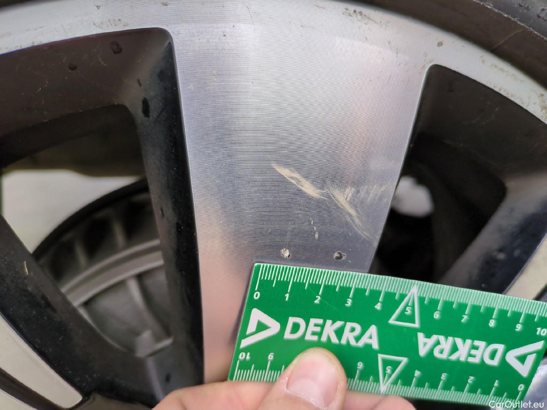  Renault  Captur  5p Crossover Business dCi 90 / TRANSFO VP/VF #29