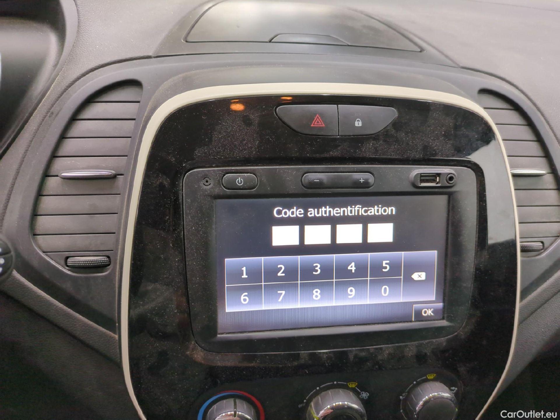  Renault  Captur  5p Crossover Business dCi 90 / TRANSFO VP/VF #3