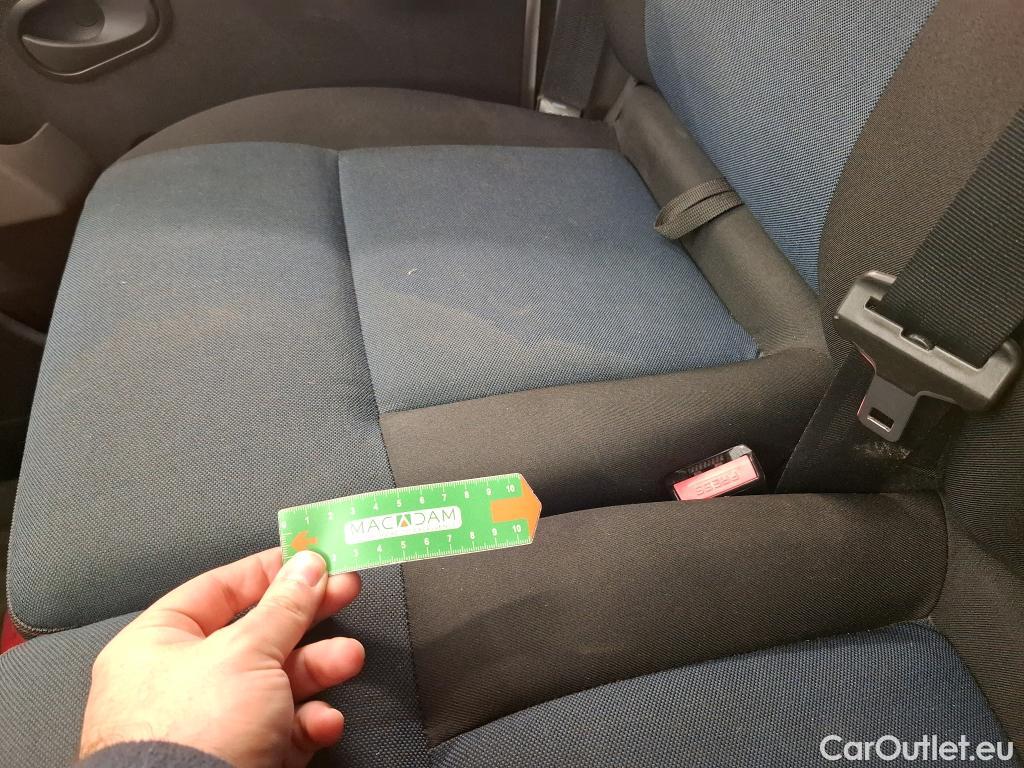  Renault  Master RENAULT  VU 4p Fourgon FG GCf TracF3500 L2H2 Energy dCi135 #30