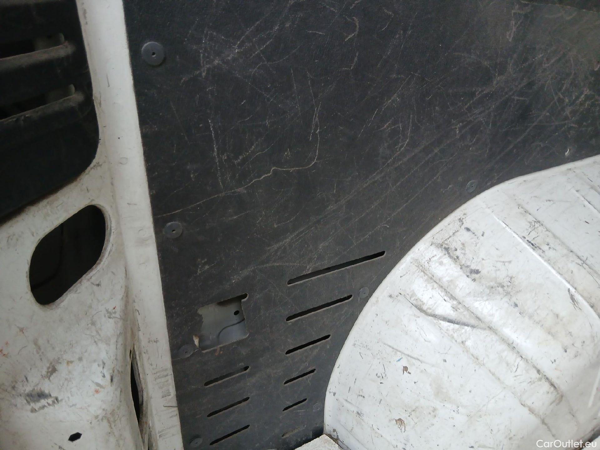  Citroen  Jumper CITROEN  / 2014 / 4P / furgón BlueHDi 96KW (130CV) Furgón 35L2H2 #12