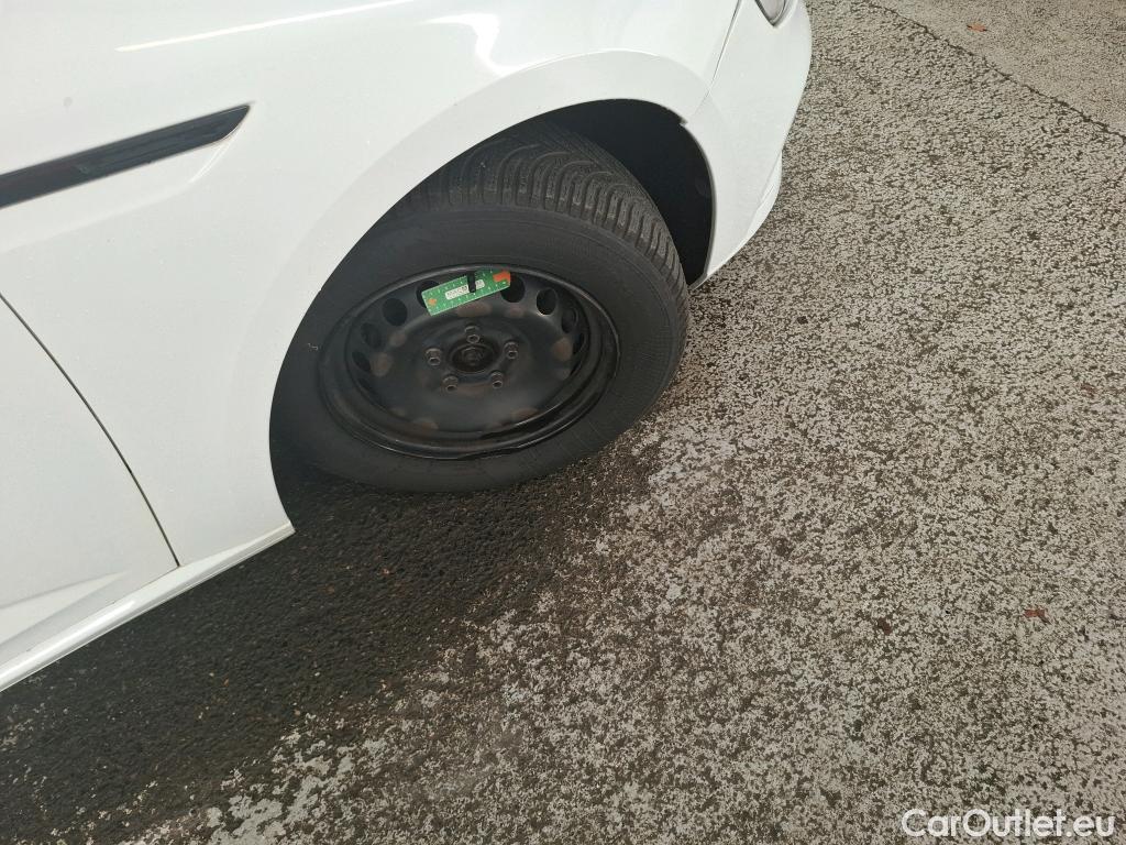  Renault  Megane  IV Berline 5pt. Société Air 1.5 dCi 90CV BVM6 E6 #60